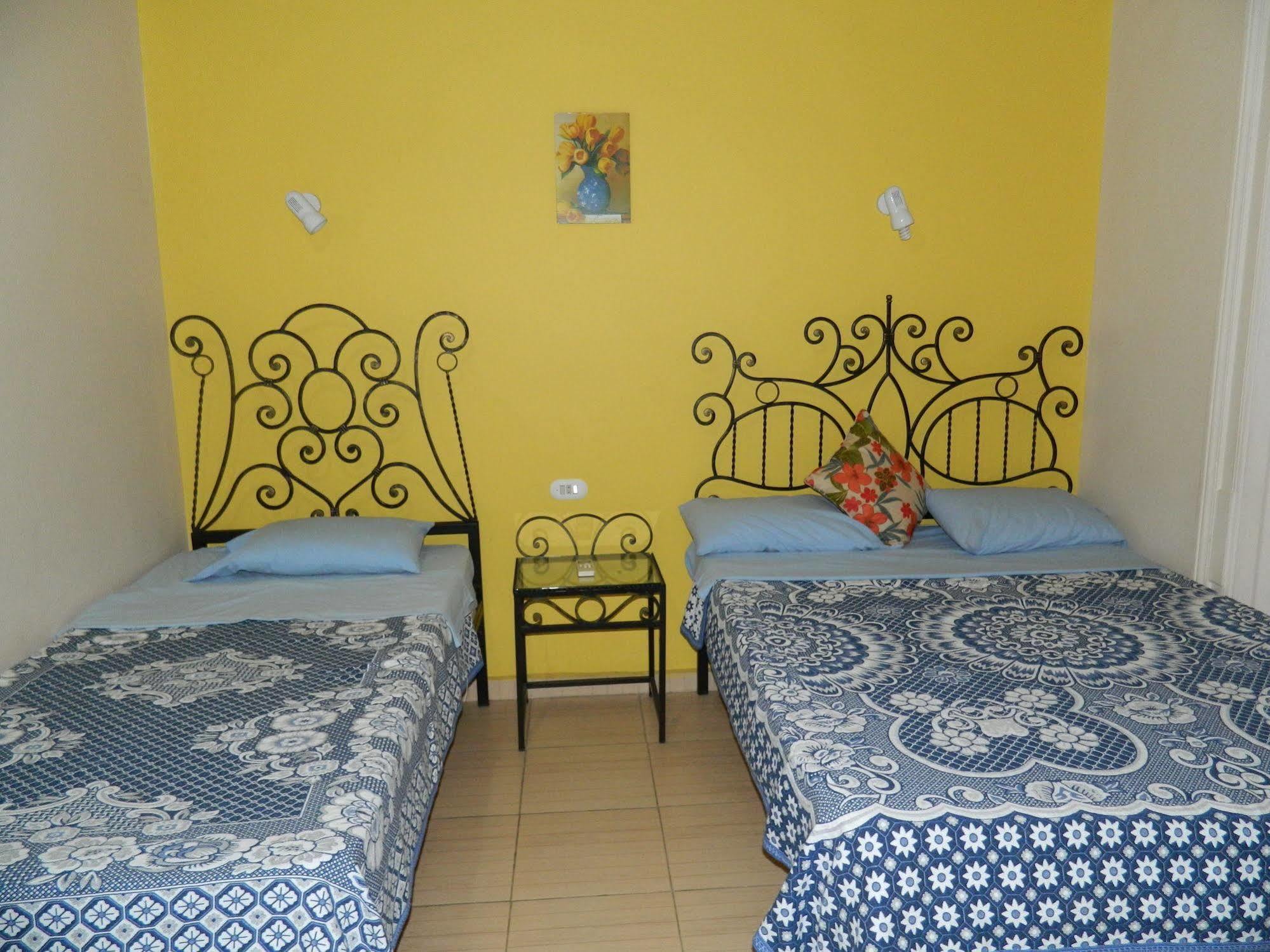 Bella Luna Hostel Kairo Bagian luar foto
