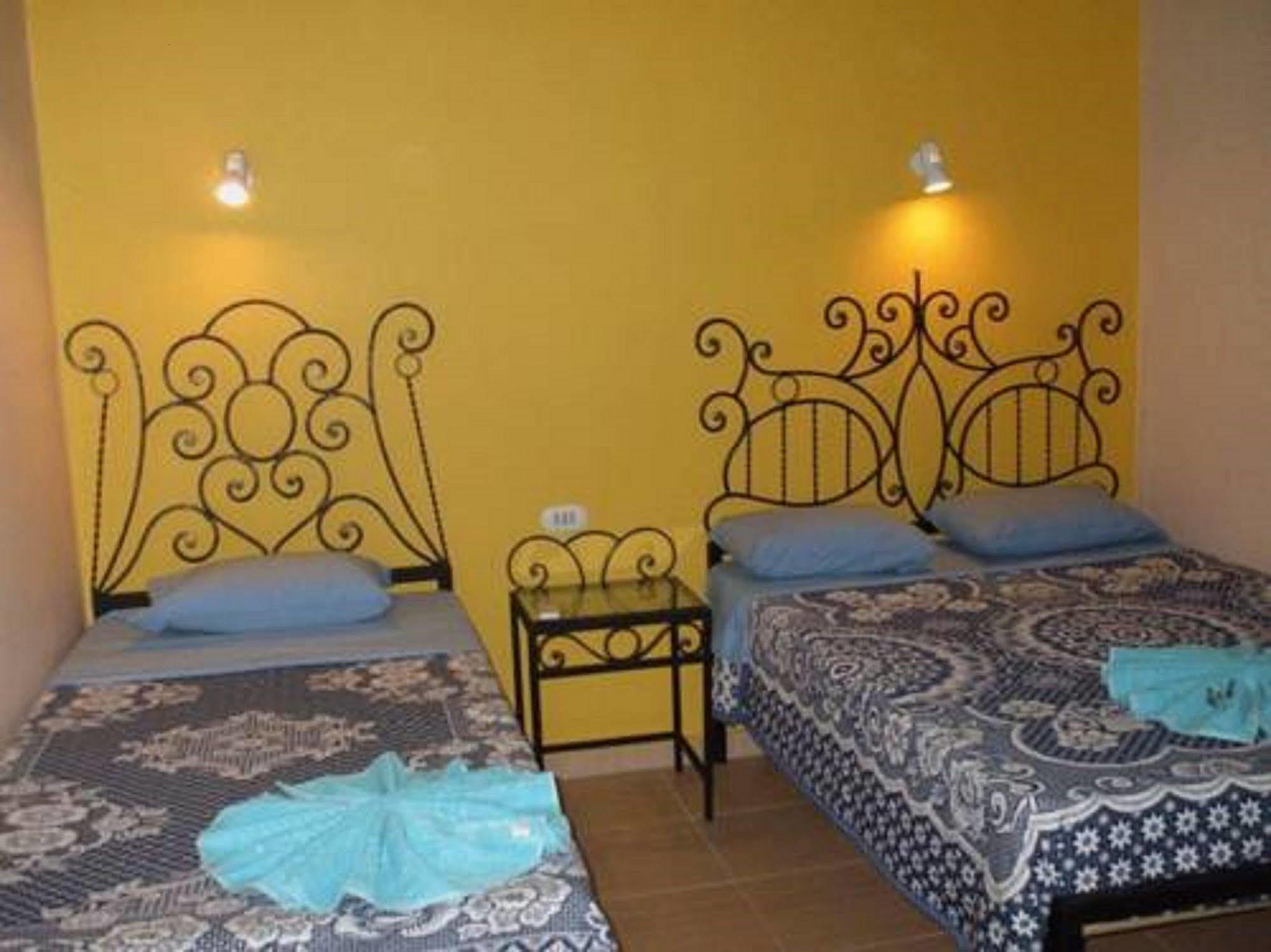Bella Luna Hostel Kairo Bagian luar foto